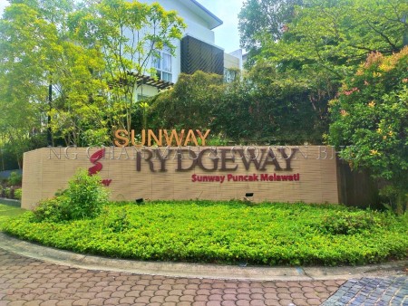 Bungalow House For Auction at Sunway Rydgeway Puncak Melawati