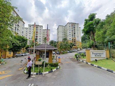 Apartment For Auction at Pangsapuri Kristal
