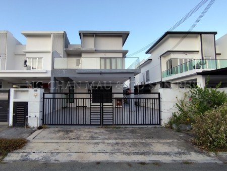 Terrace House For Auction at Taman Seri Impian