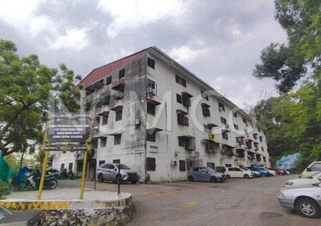 Apartment For Auction at Taman Damai Indah