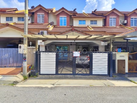 Terrace House For Auction at Taman Puncak Saujana