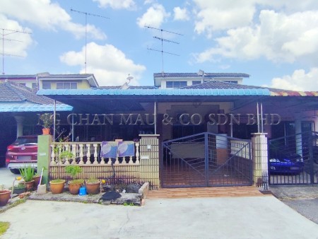 Terrace House For Auction at Taman Intan