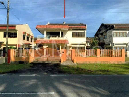 Bungalow House For Auction at Taman Rapat Setia Baru