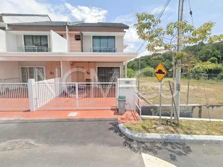 Terrace House For Auction at Taman Mawar Ehsan