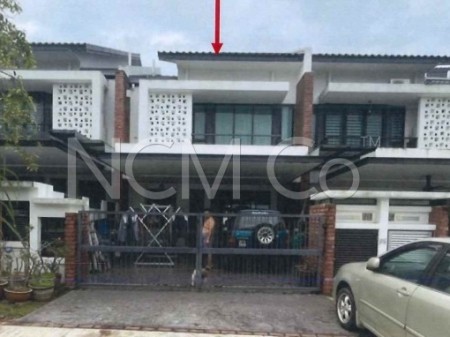 Terrace House For Auction at Elmina West