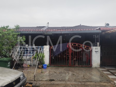 Terrace House For Auction at Medan Klebang Restu