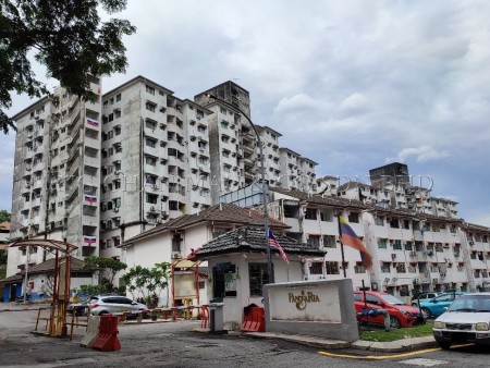 Apartment For Auction at Pangsaria