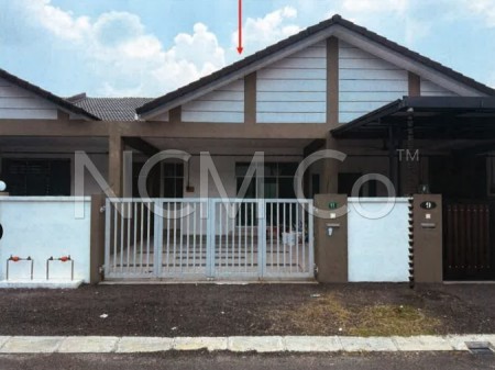 Terrace House For Auction at Chemor