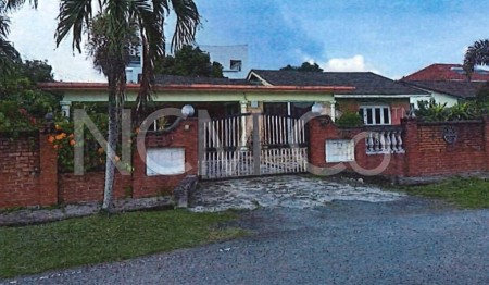 Bungalow House For Auction at Taman Alam Shah