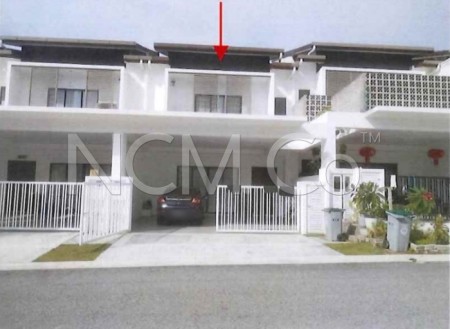 Terrace House For Auction at Hijayu 2