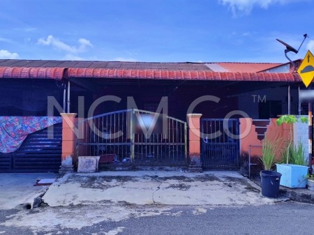 Terrace House For Auction at Taman Seri Desa
