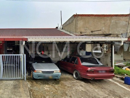 Terrace House For Auction at Batu Kawa