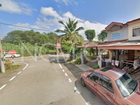 Terrace House for Auction