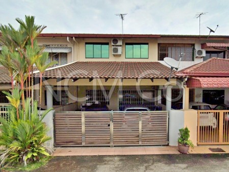 Terrace House For Auction at Kuantan
