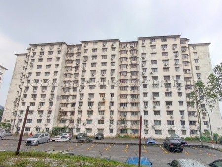 Apartment For Auction at Aman Satu