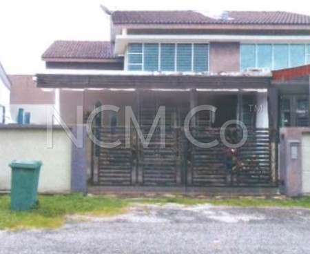 Terrace House For Auction at Taman Saujana Indah