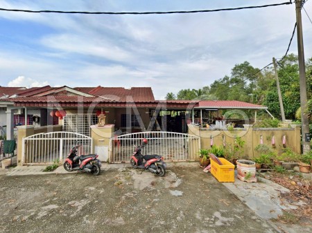 Terrace House For Auction at Taman Muara Esbee