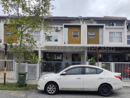 Terrace House for Auction