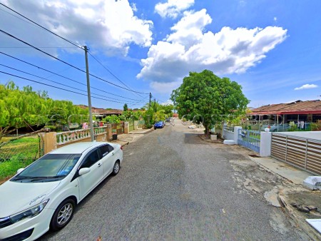 Terrace House for Auction