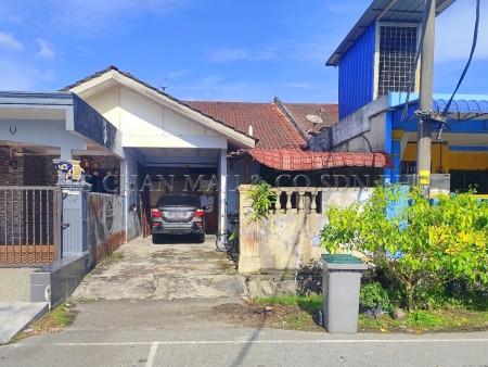Terrace House For Auction at Bandar Springhill