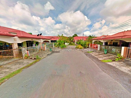 Terrace House for Auction