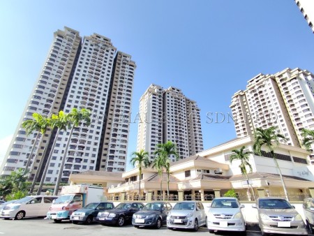 Condo For Auction at Villa Angsana
