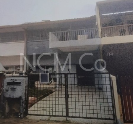 Terrace House For Auction at Taman Cuepacs
