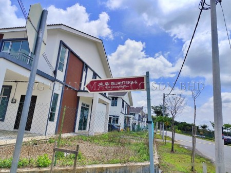 Terrace House for Auction