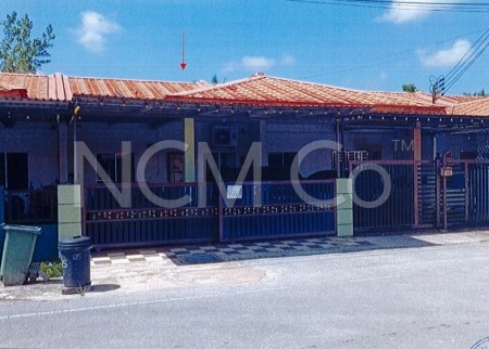 Terrace House for Auction