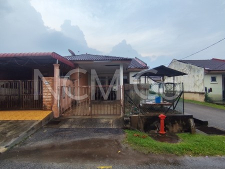 Terrace House For Auction at Taman Aman Perwira