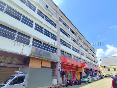 Shop Office for Auction