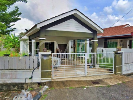 Bungalow House For Auction at Bandar Utama