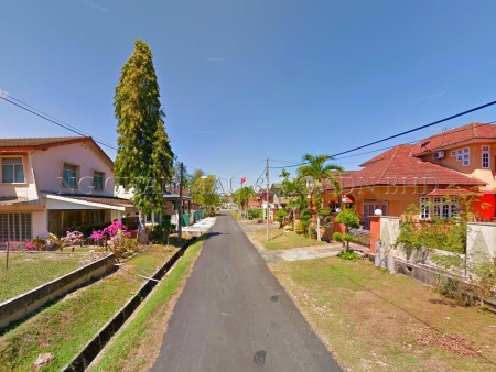 Bungalow House for Auction