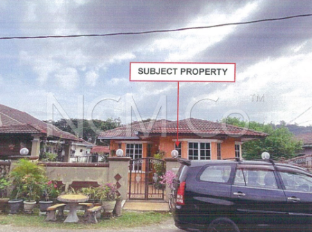 Bungalow House For Auction at Desa Anggerik