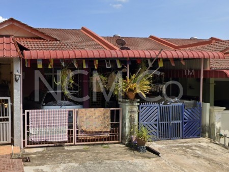 Terrace House for Auction