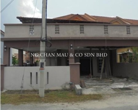 Terrace House For Auction at Taman Putra Perdana