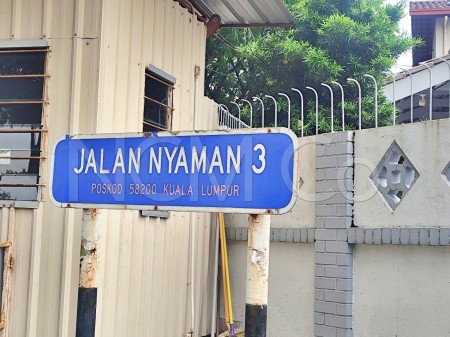Terrace House for Auction