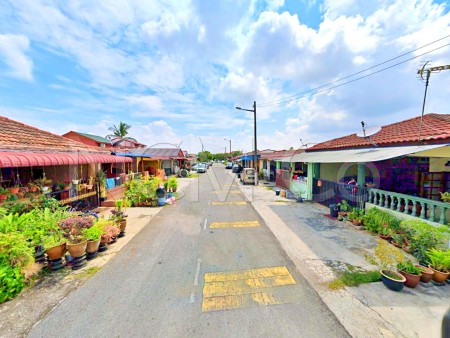 Terrace House for Auction