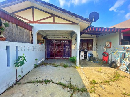 Terrace House for Auction