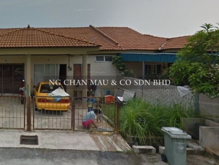Terrace House For Auction at Taman Indera Sempurna