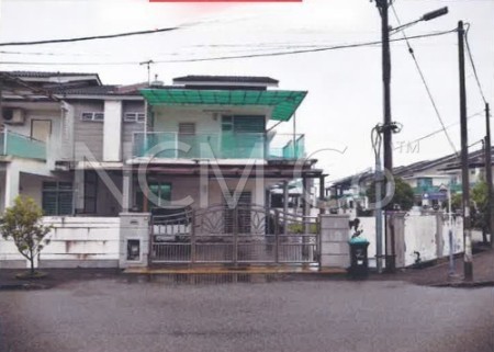 Terrace House For Auction at Anak Bukit