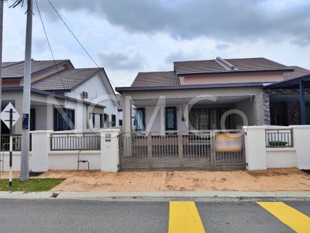 Bungalow House For Auction at SP Saujana Permai