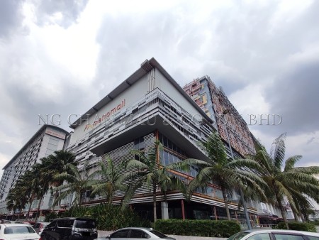 Retail Space For Auction at Metro Mall