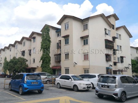 Apartment For Auction at Taman Langat Murni Apartment