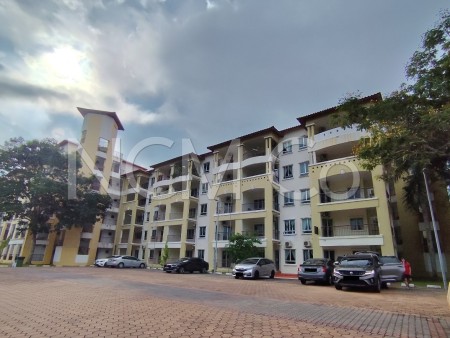 Apartment for Auction