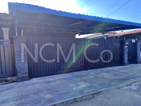 Terrace House For Auction at Taman Changkat Lada Raya
