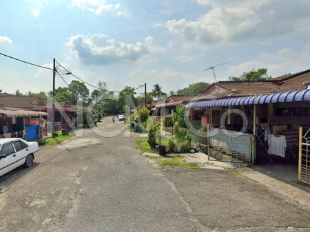Terrace House for Auction