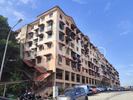 Apartment For Auction at Apartment Lestari