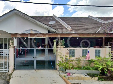 Terrace House for Auction