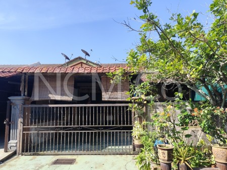 Terrace House For Auction at Desa Cempaka